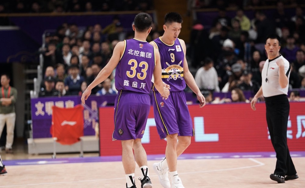  水晶宫防线屡现失误，遭遇三连败排名下滑